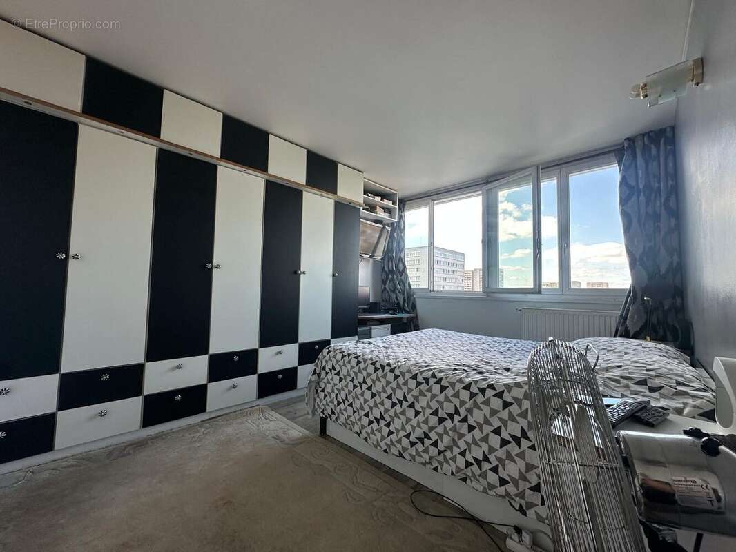 chambre - Appartement à PARIS-13E