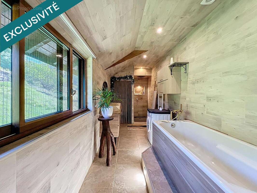 Photo 5 - Maison à VIRIEU