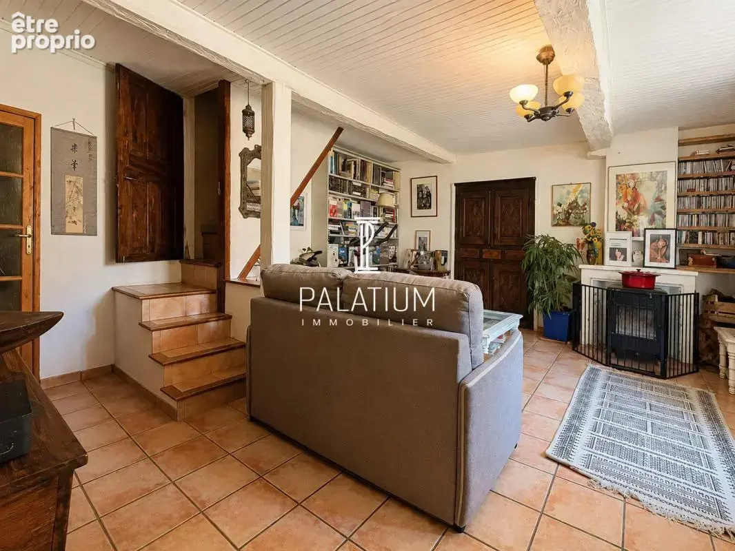 Maison de caractère - 260 m² - 4 appartements & revenus lo - photo 6