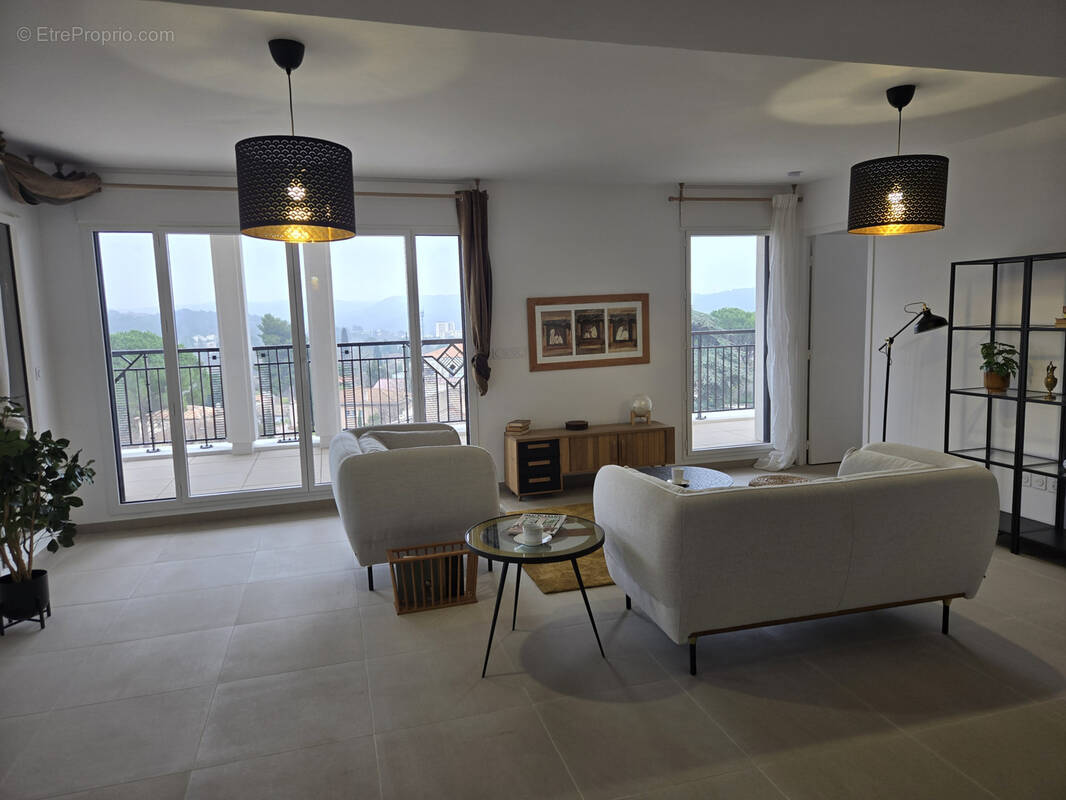 Appartement à AIX-EN-PROVENCE