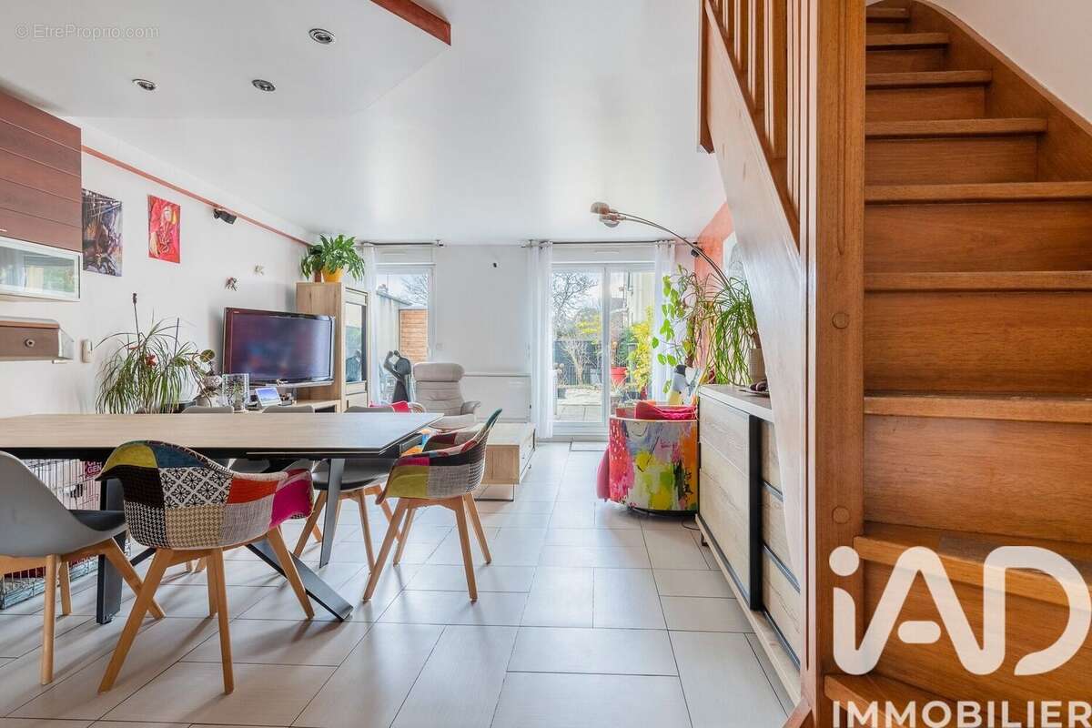 Photo 5 - Maison à SAVIGNY-SUR-ORGE