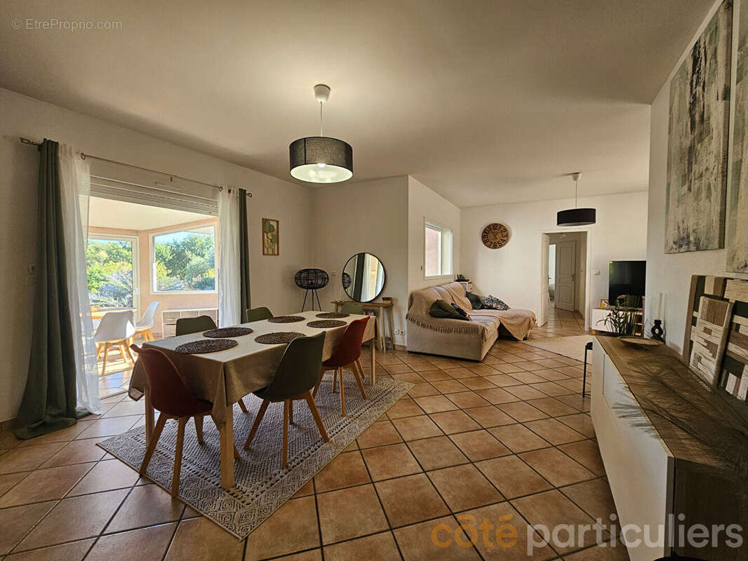 Maison 4 chambres avec parc arboré et piscine - photo 7