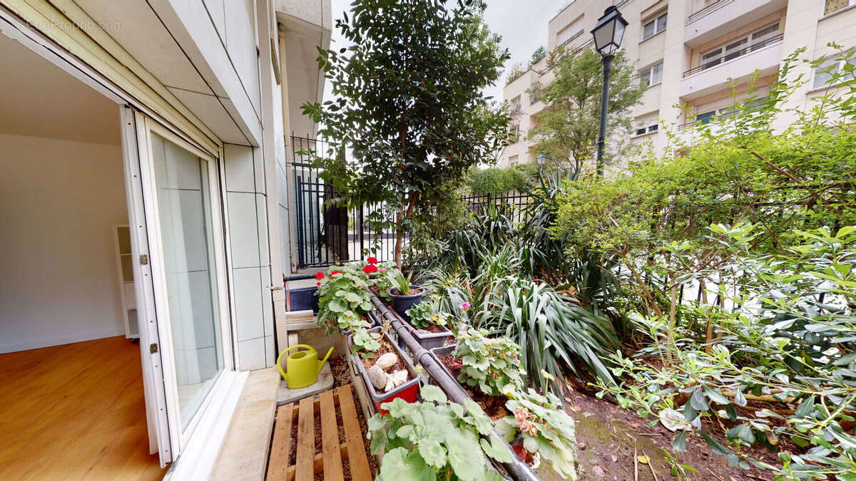Appartement Asnieres Sur Seine 1 pièce(s) 27.55 m2 - photo 2