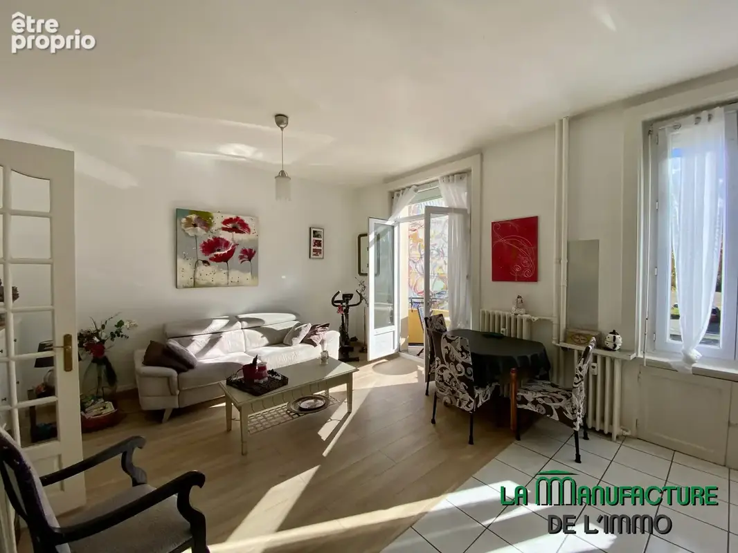 Appartement f2 lumineux avec balcon / saint-etienne centre deux - photo 7
