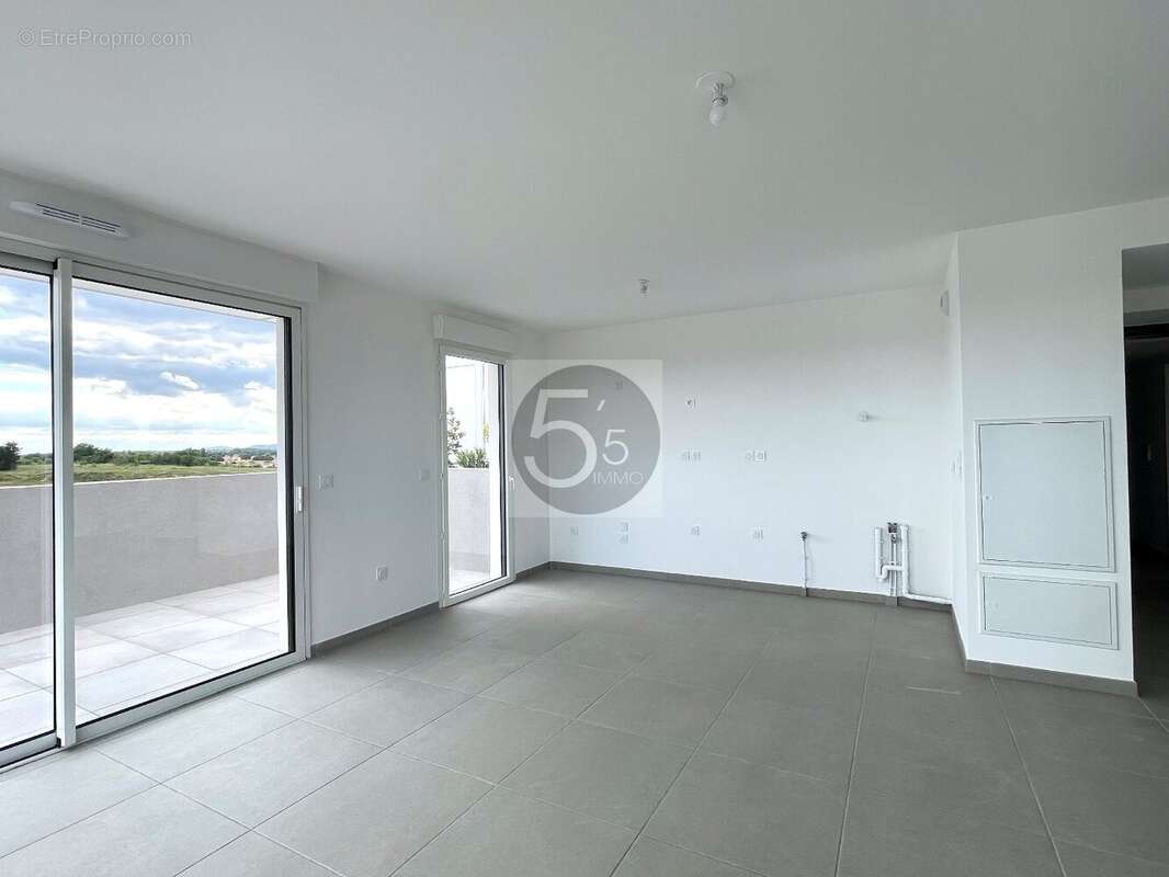 Appartement à LATTES