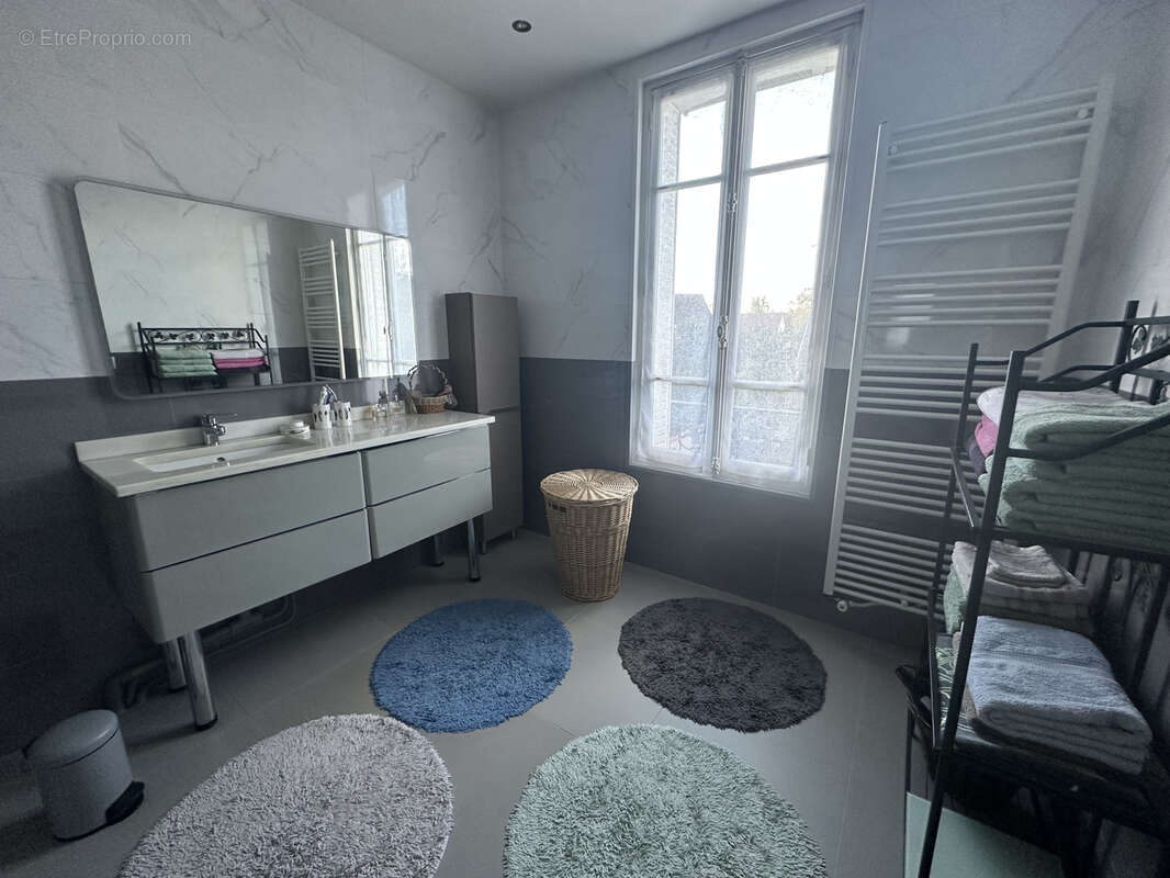 Maison à BROU-SUR-CHANTEREINE