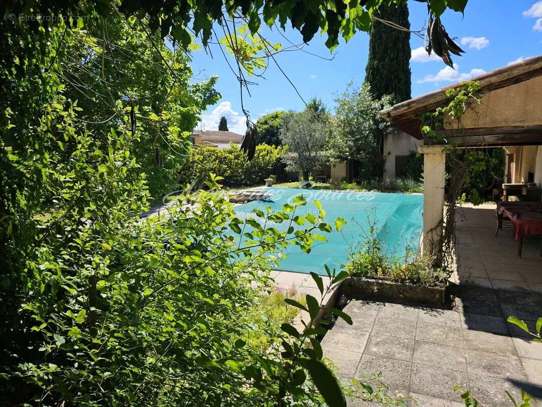 Maison de village avec piscine, garages, remise à Varages - photo 5
