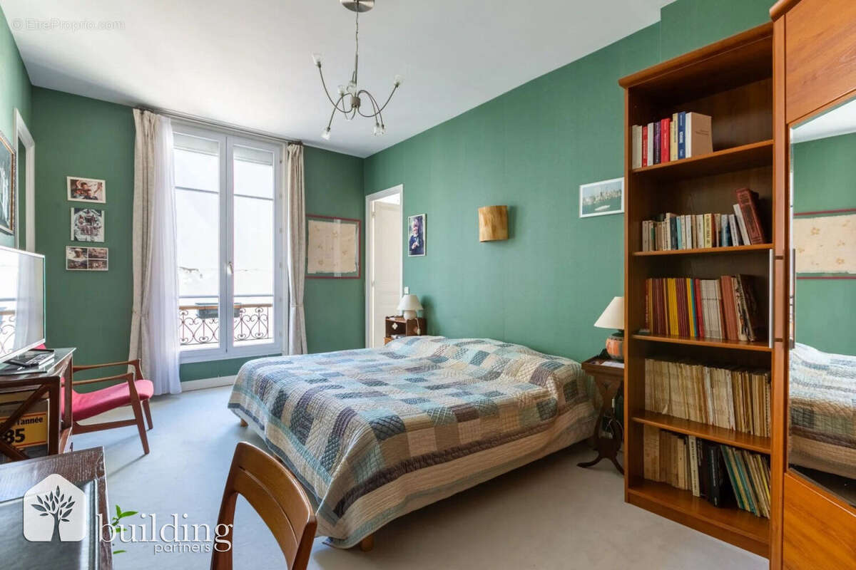 Pereire Paris 17ème - Appartement 7 pièces 220 m² avec 18,76 m² de balcon - photo 7