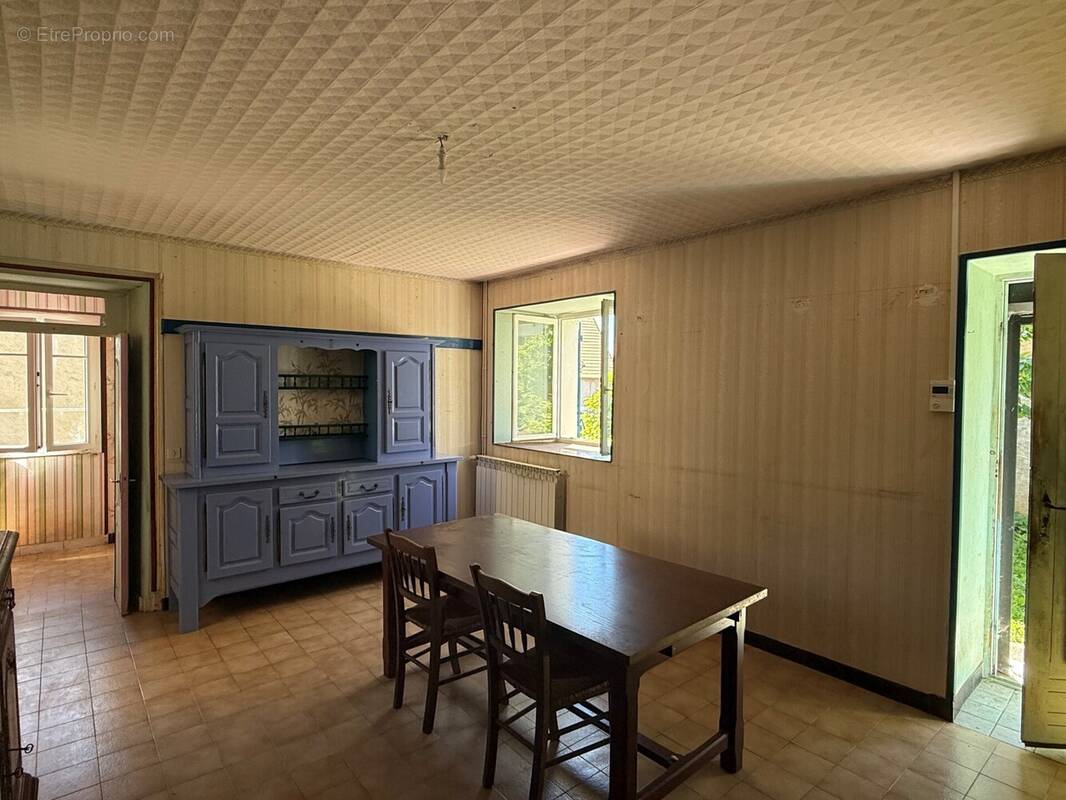 Maison à SAINTE-SEVERE-SUR-INDRE