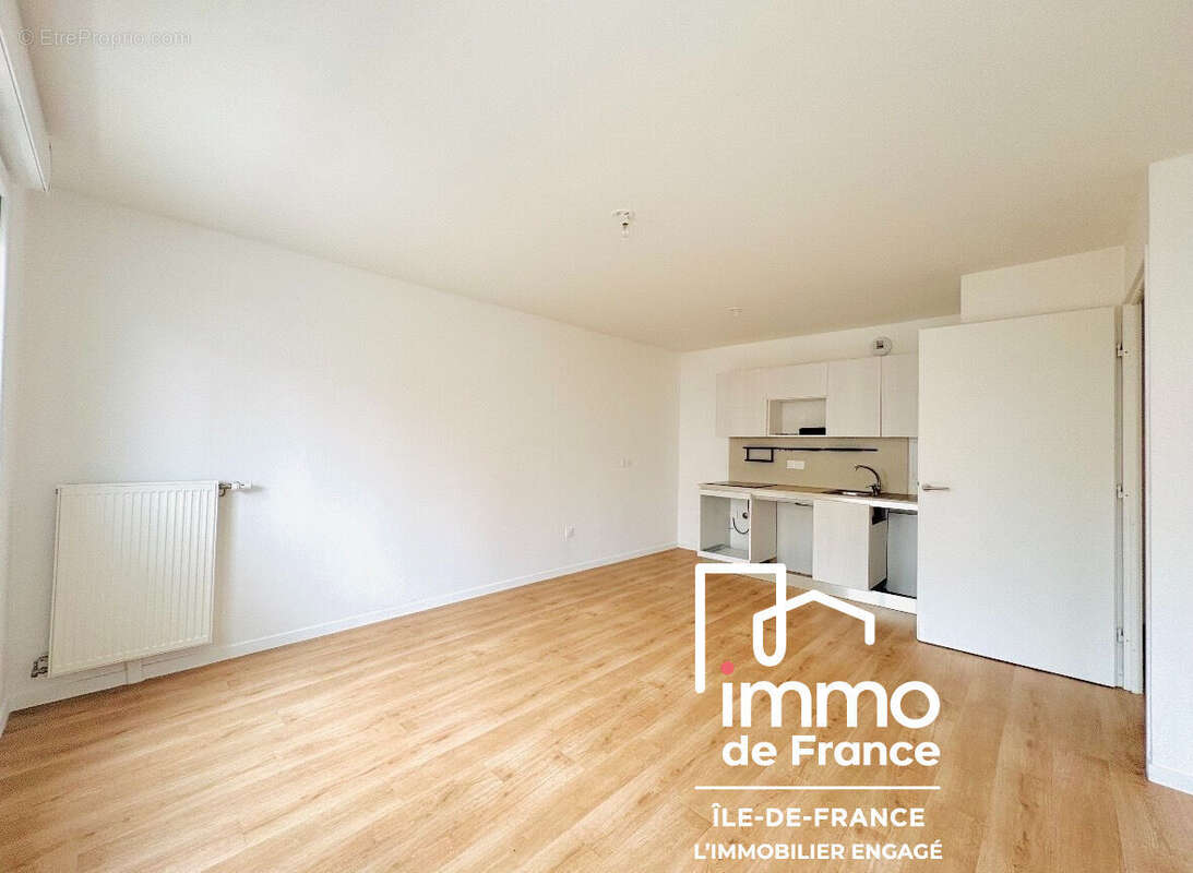 Appartement à LE BLANC-MESNIL