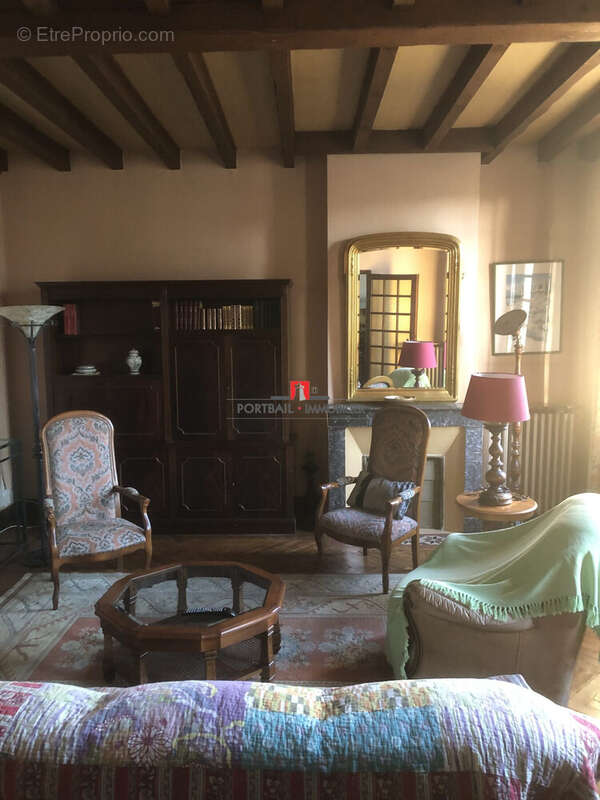 Maison à PAUILLAC