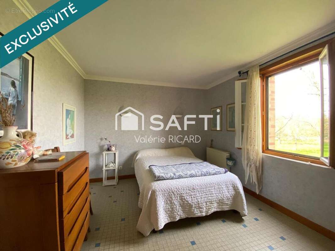 Maison 210 m² à Vaissac  - photo 6