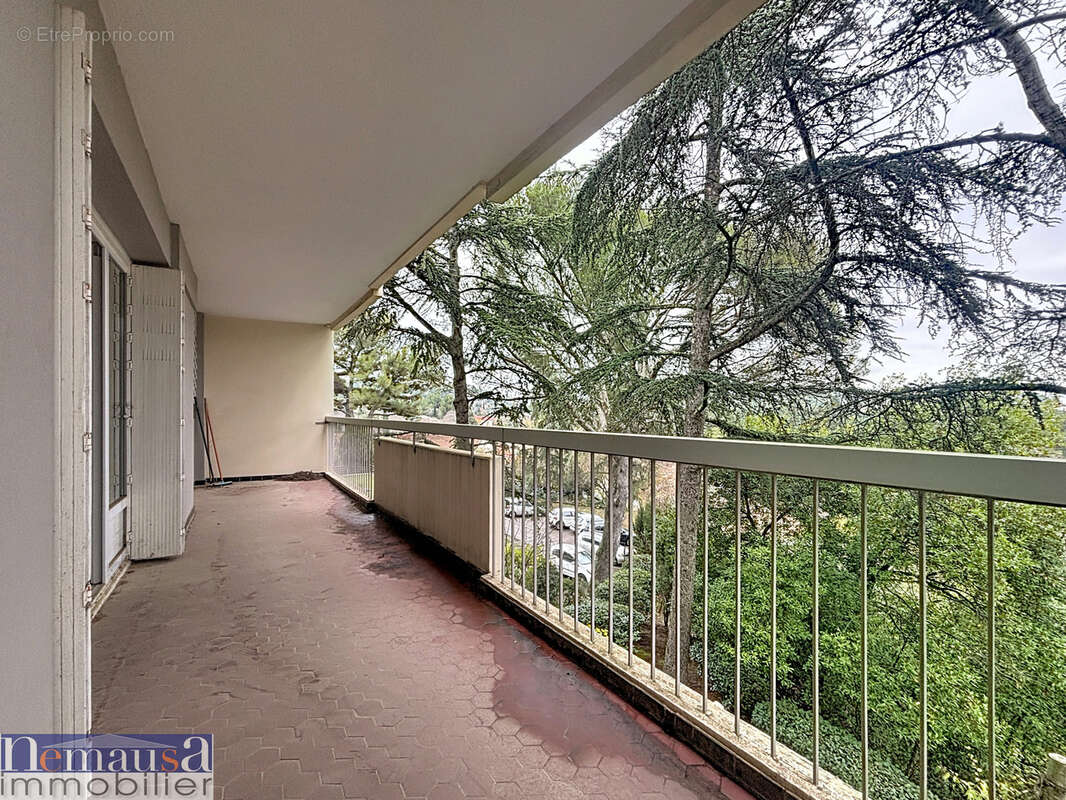 Appartement à NIMES