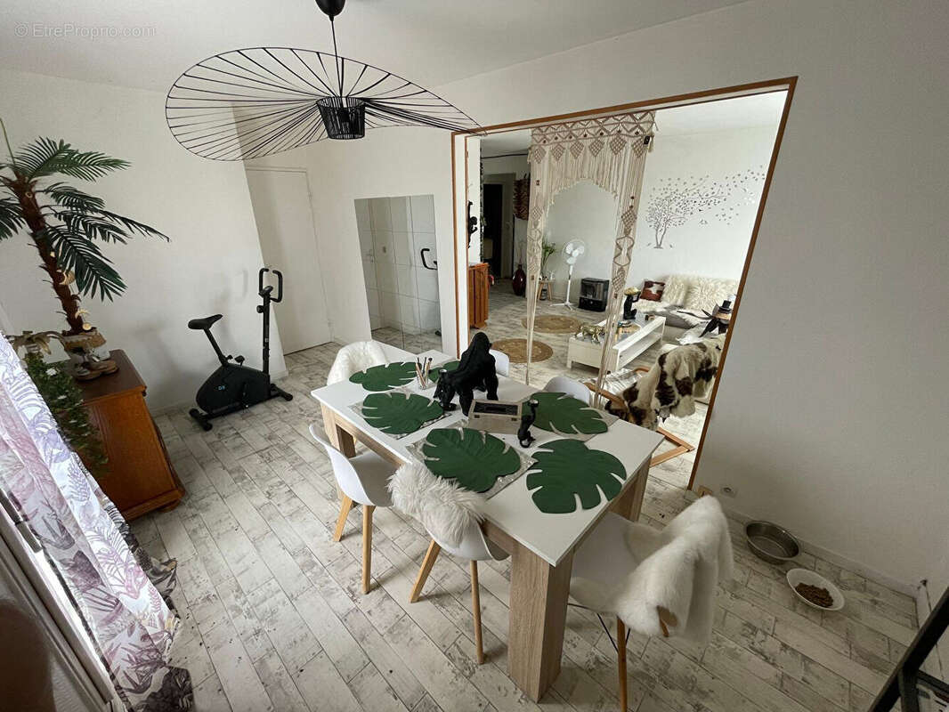 Appartement à CERCY-LA-TOUR