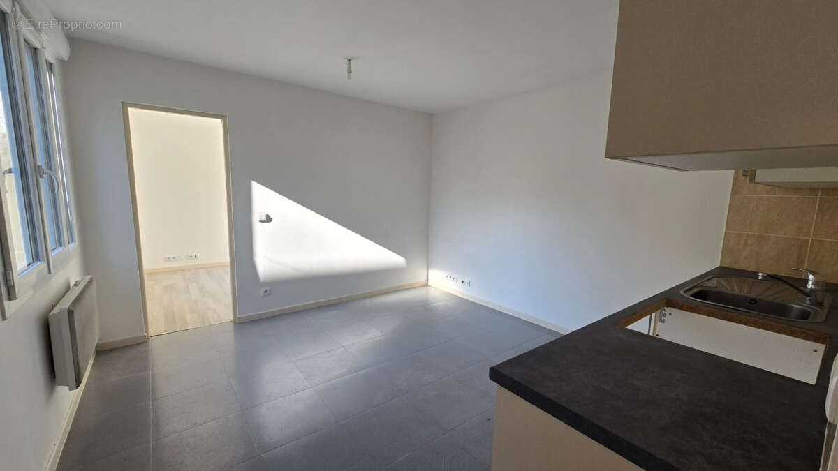 Maison à BURES-SUR-YVETTE