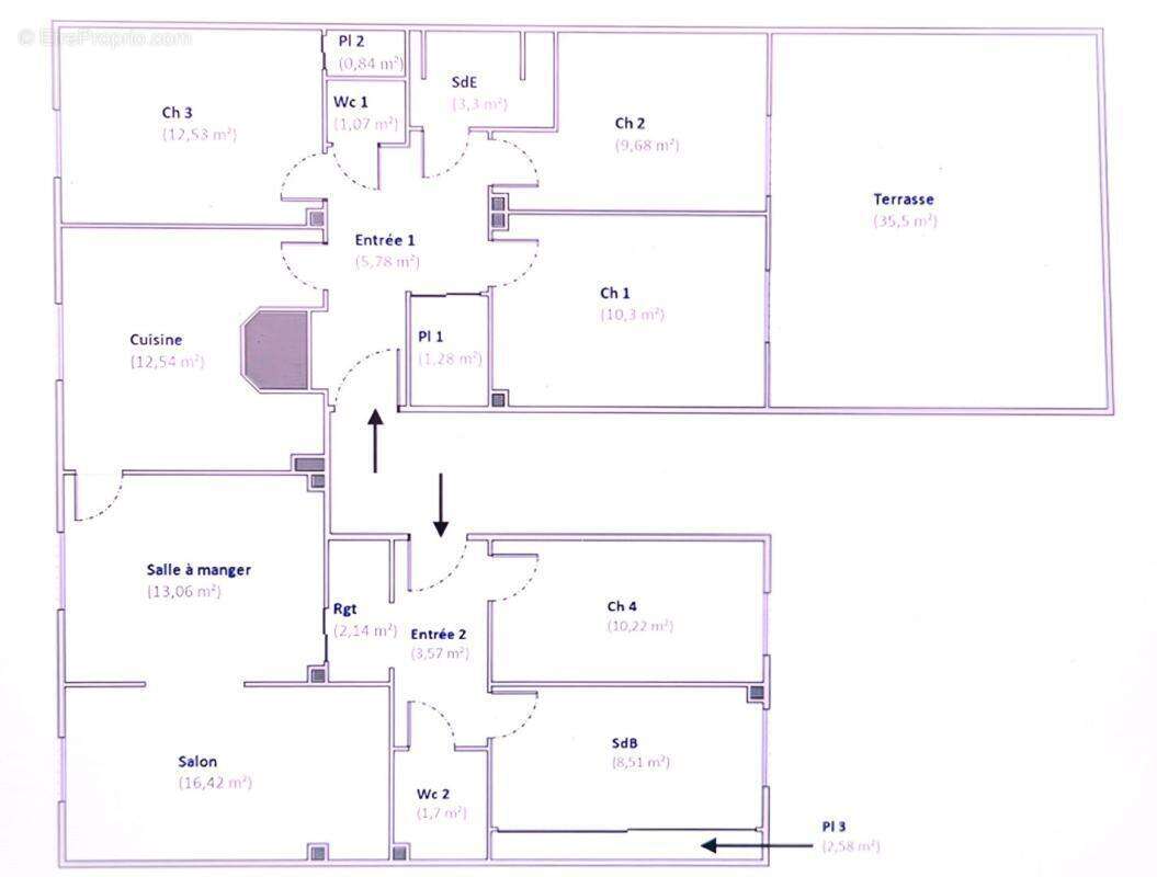 Appartement à LE CHAMBON-FEUGEROLLES