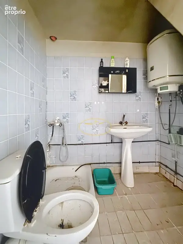 Maison a renover - photo 5