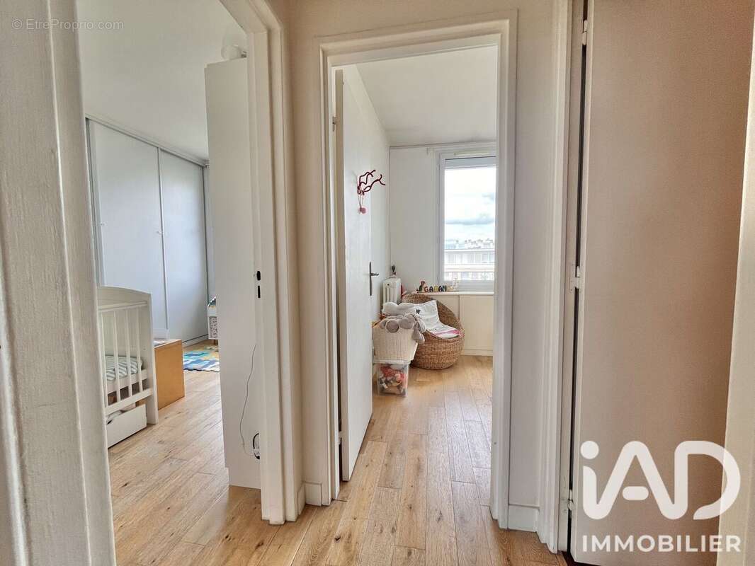 Photo 5 - Appartement à MONTROUGE