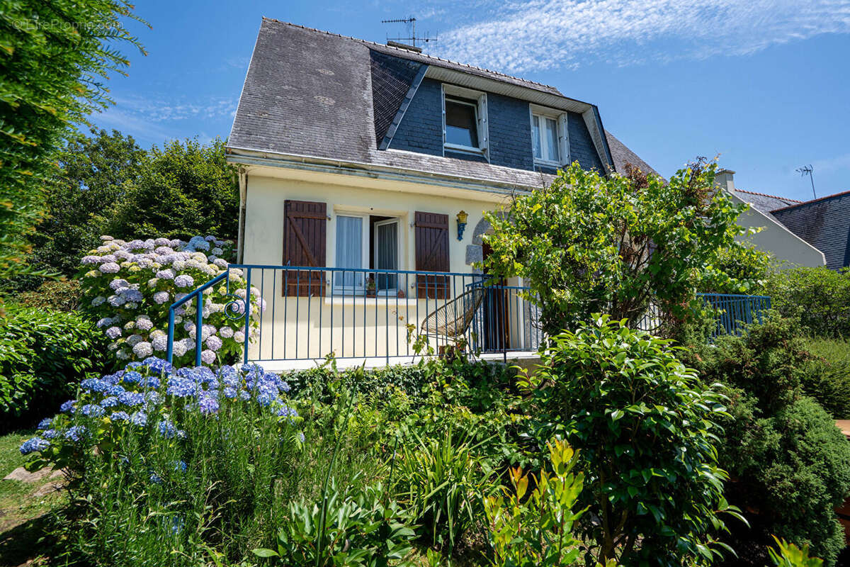 Maison à MELGVEN