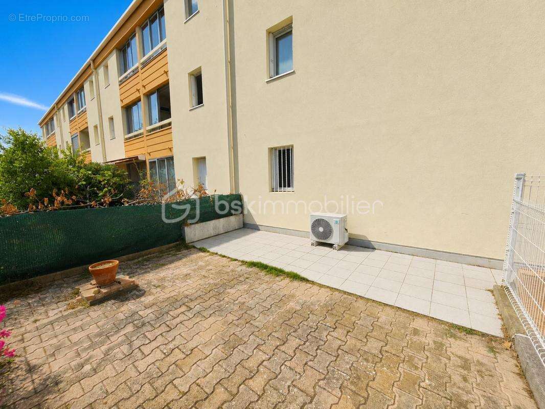En exclusivite - vue exceptionnelle - garage - jardin - photo 11