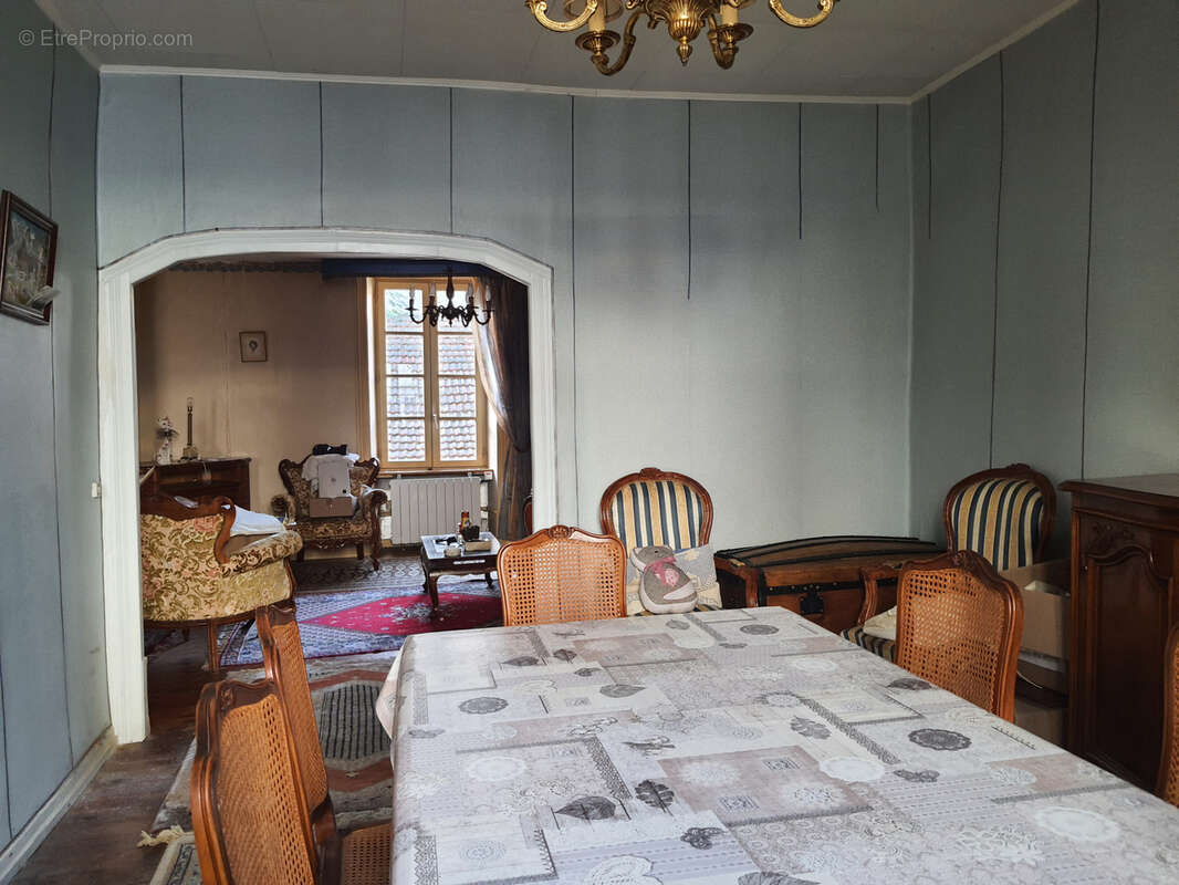 Appartement à SAINT-GERMAIN-LAVAL