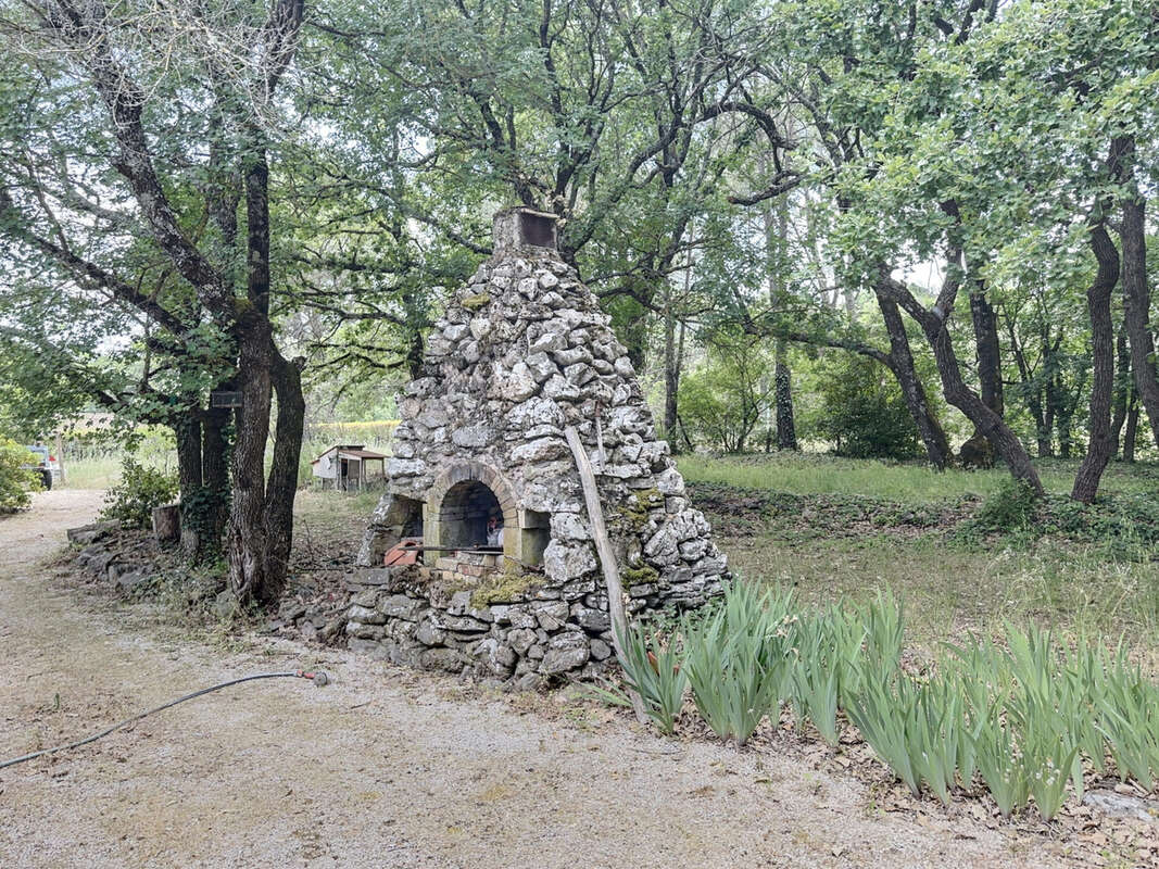 Maison à SAINT-MAXIMIN-LA-SAINTE-BAUME