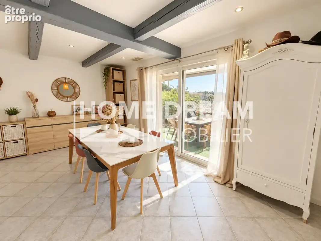 Appartement 5 pièces 91 m² à vendre à Six-Fours-Les-Plages (83140) - photo 2
