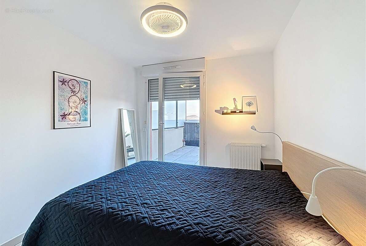 Appartement à VENCE