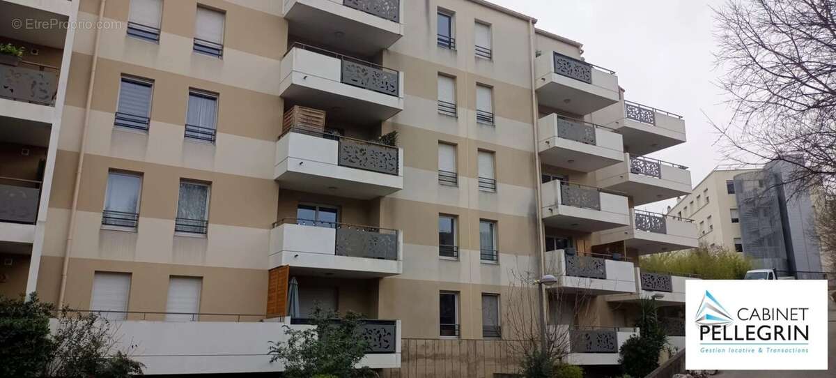 Appartement à MARSEILLE-11E