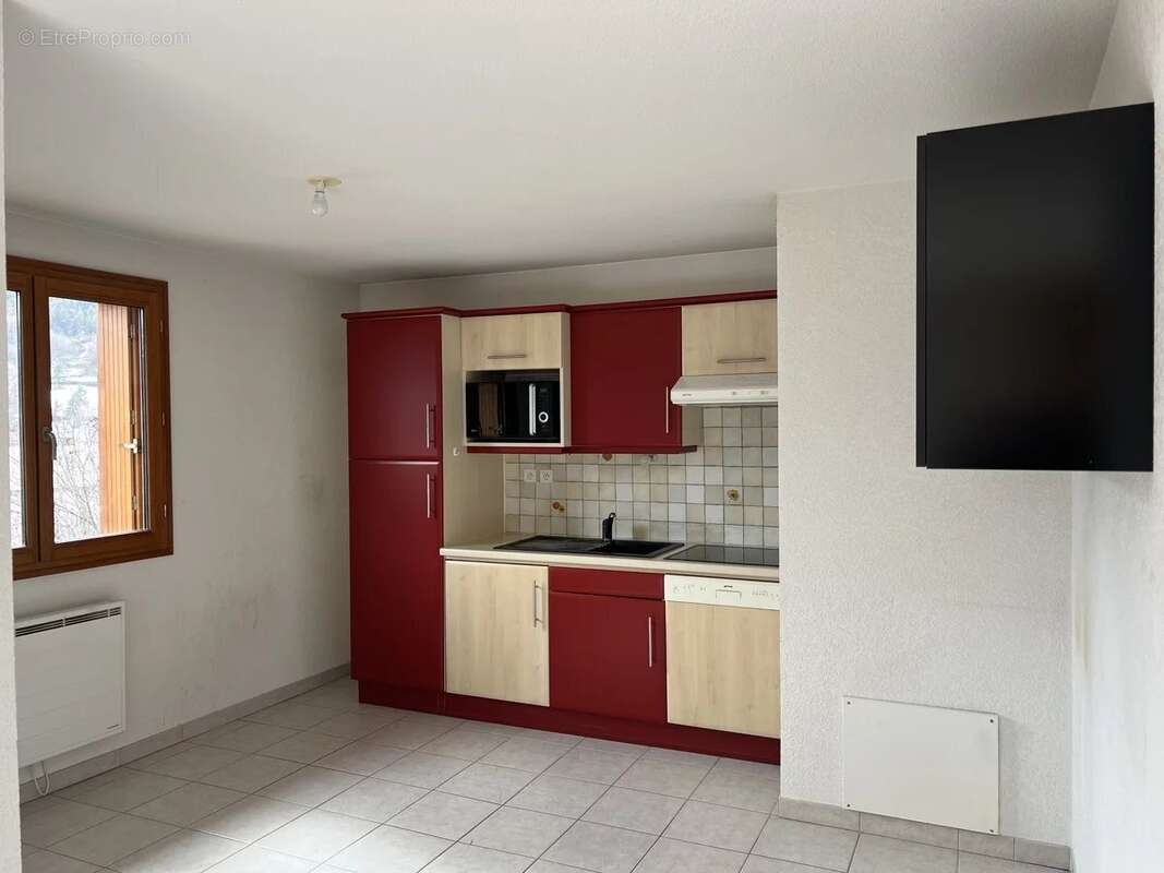 Appartement à LA SALLE-LES-ALPES