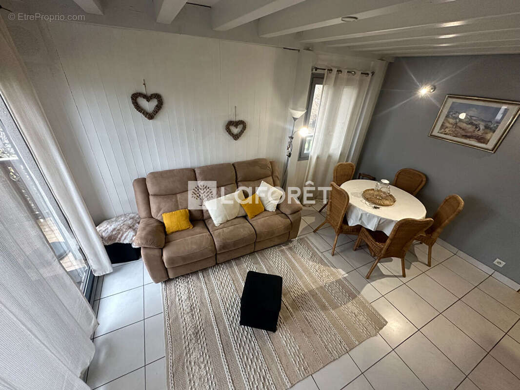 Appartement à ALBERTVILLE