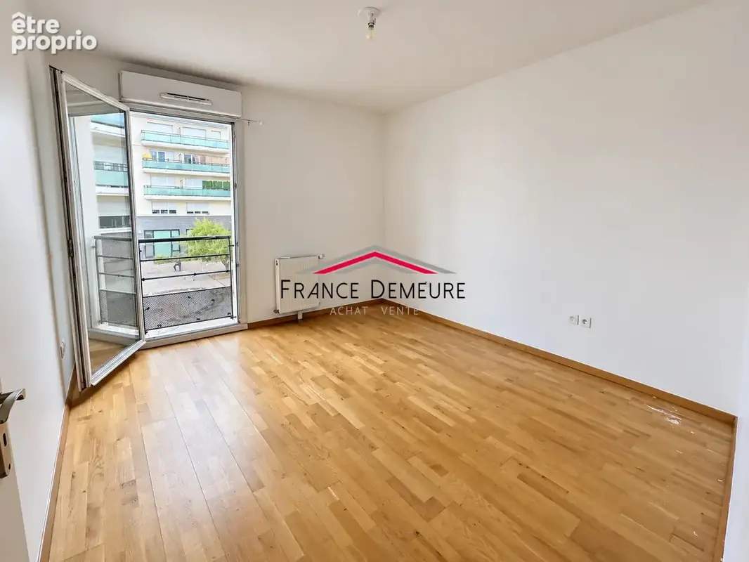 Appartement 3 pièces 63 m² à vendre à Creteil (94000) - photo 5