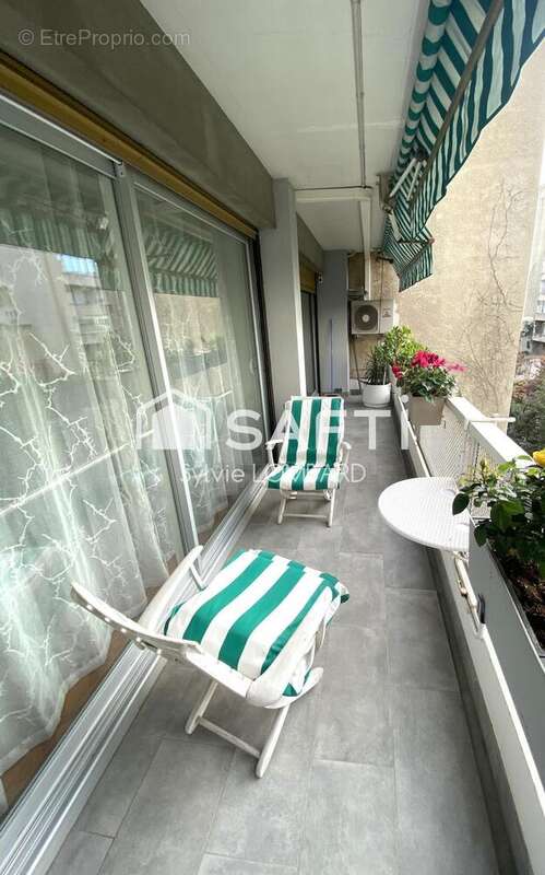 Photo 5 - Appartement à MARSEILLE-8E