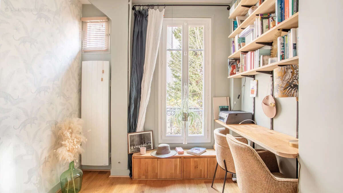 Appartement à PARIS-18E