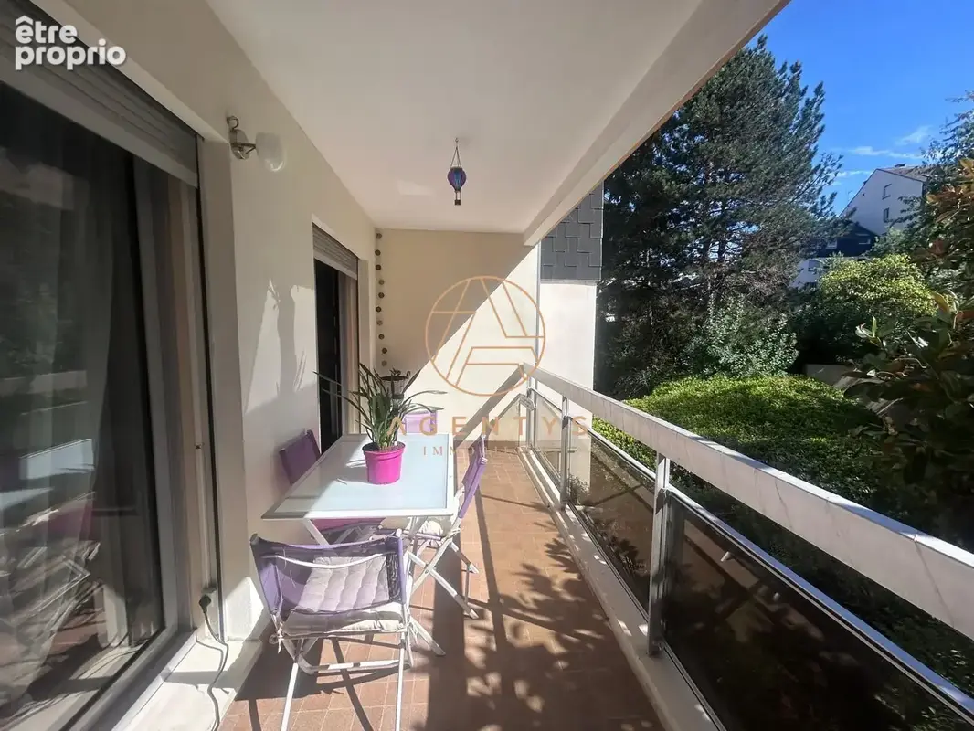 Appartement à NOGENT-SUR-MARNE