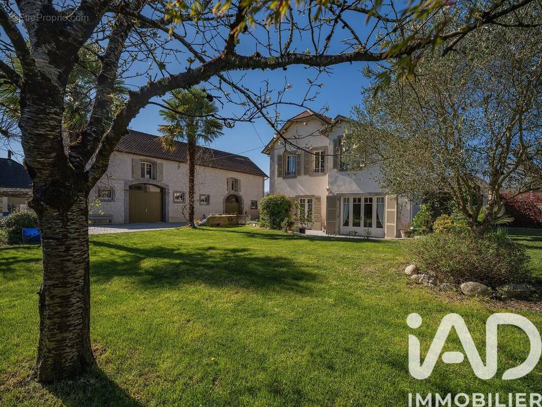 Photo 1 - Maison à DENGUIN