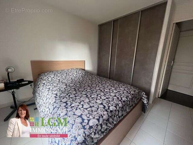 Appartement à CHATEAUNEUF-LES-MARTIGUES