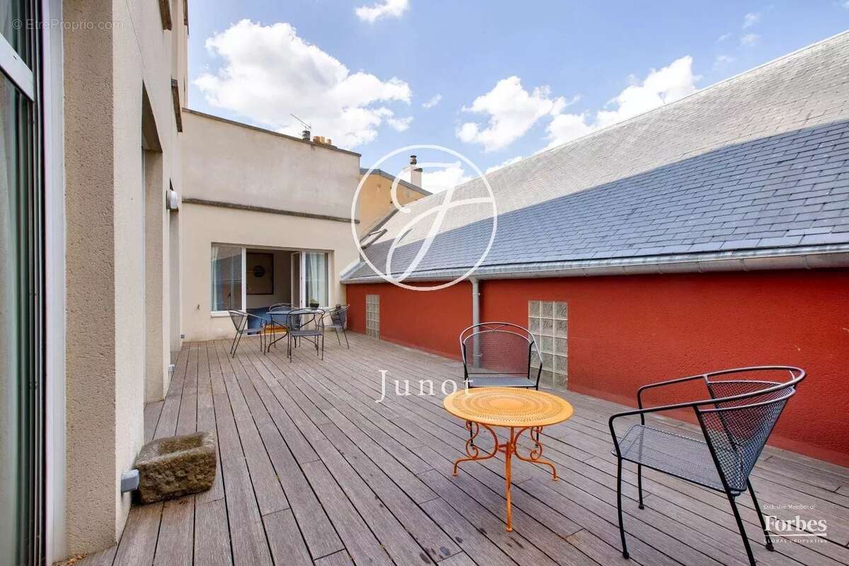 Appartement à VERSAILLES