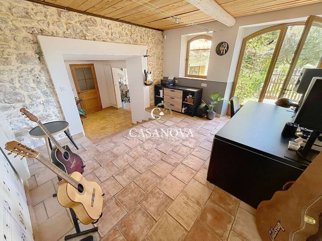 Maison à PEZENAS
