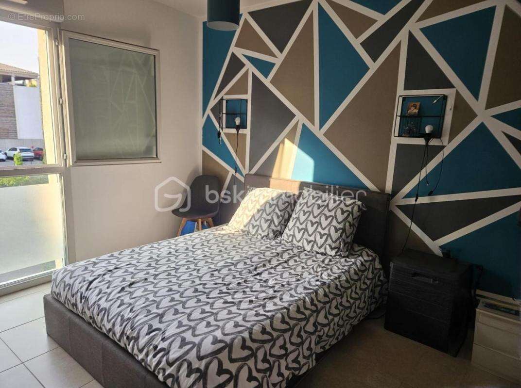 Appartement à LE MUY