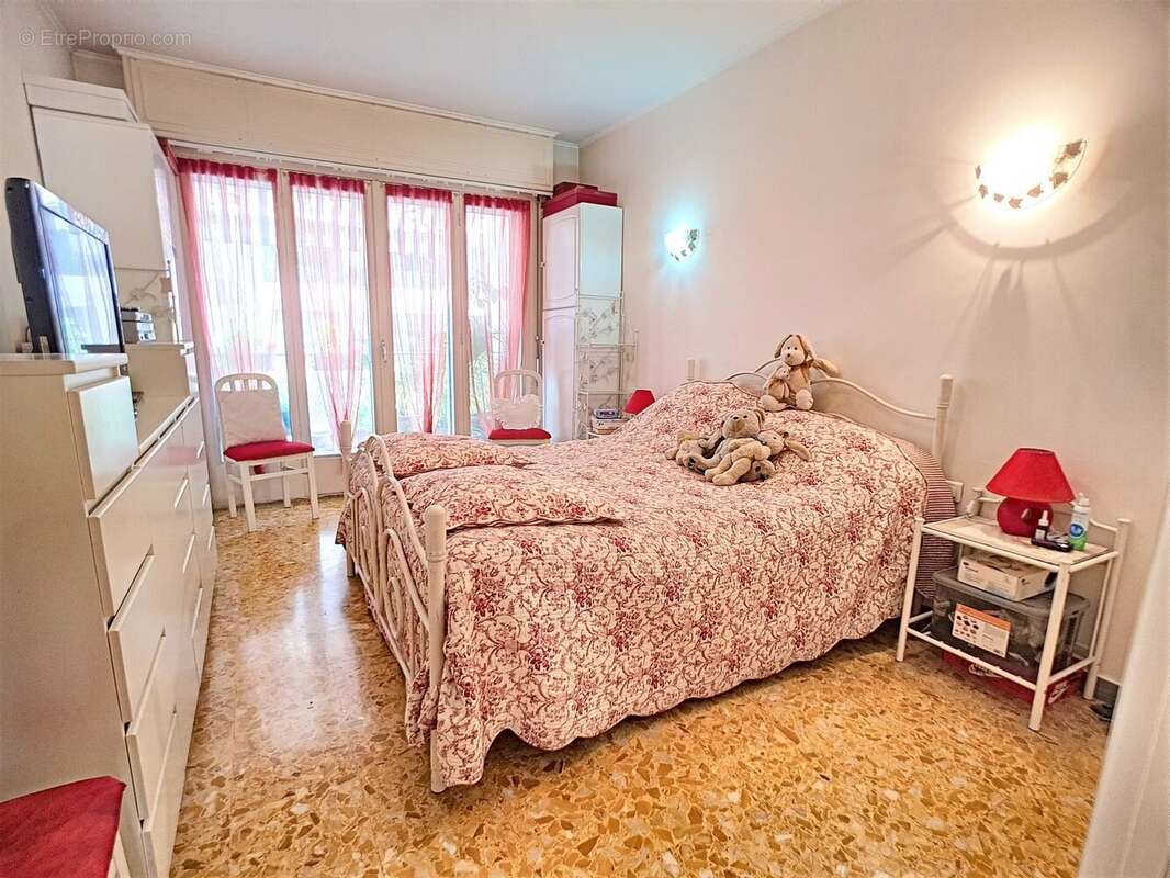 Appartement à LE CANNET