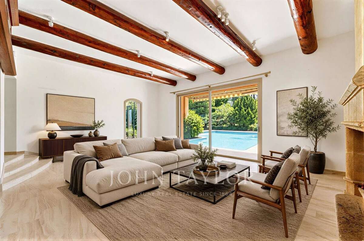 Exclusivité Aix Sud- Maison de plain pied- piscine- grand garage sécurisé. - photo 8