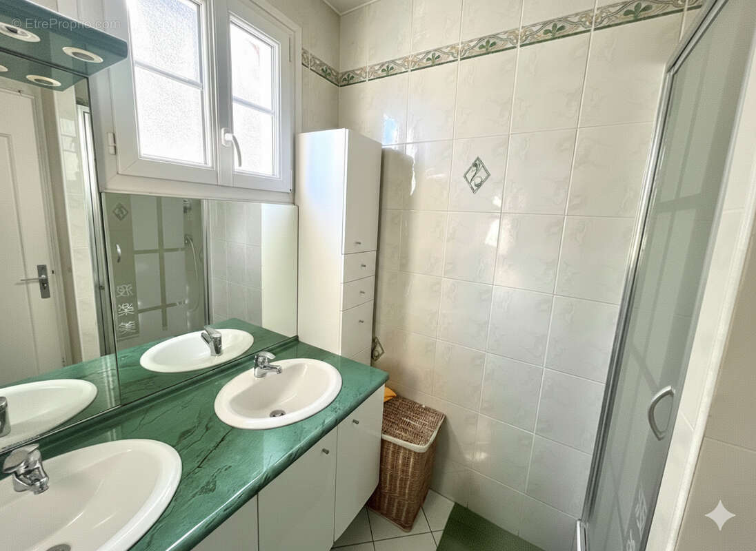 Maison à TREMBLAY-EN-FRANCE