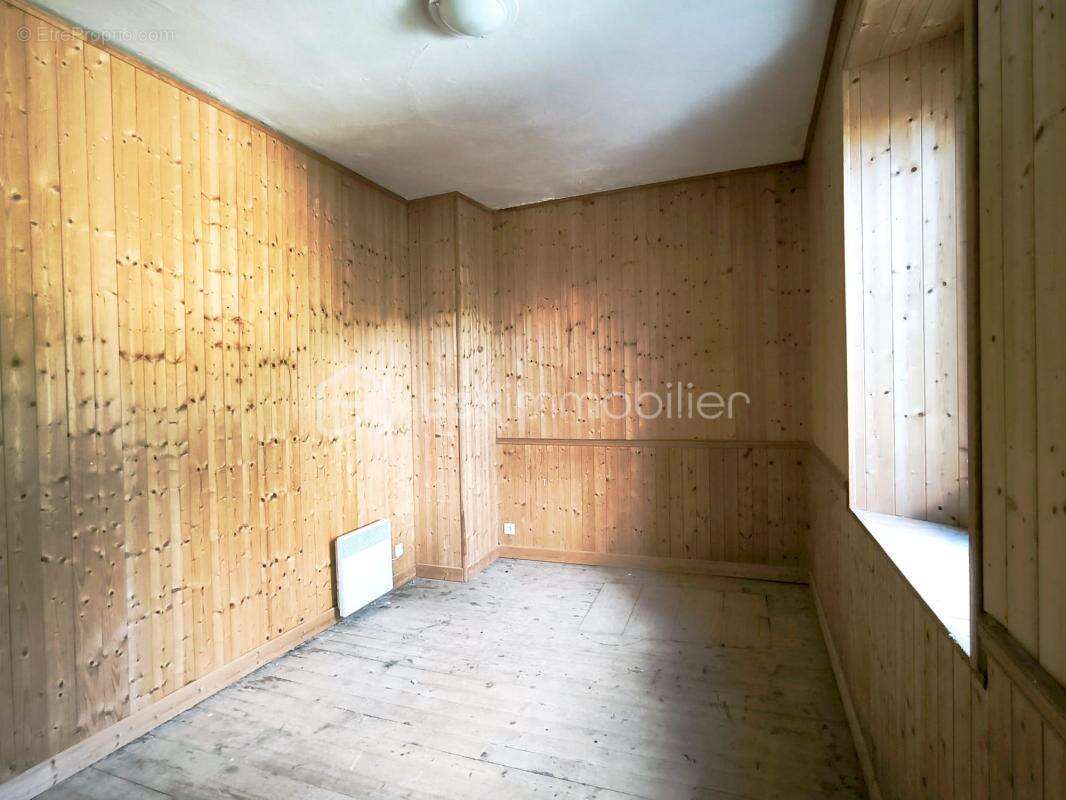 Appartement à MIEUSSY