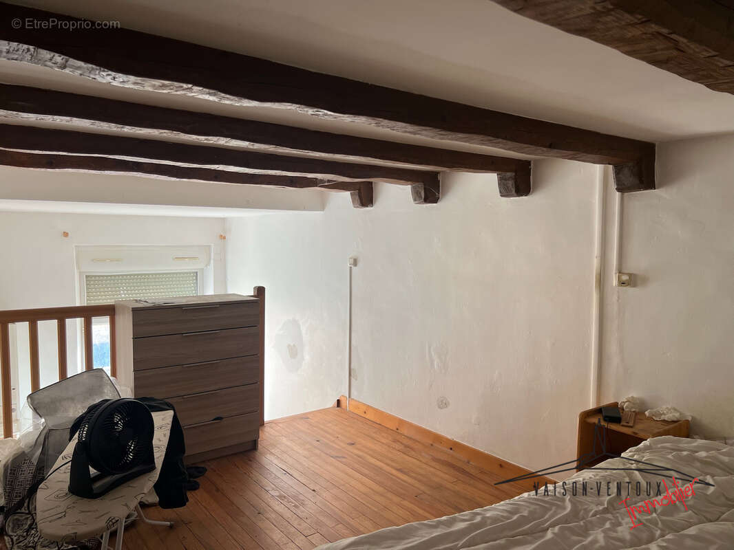 Appartement à NYONS
