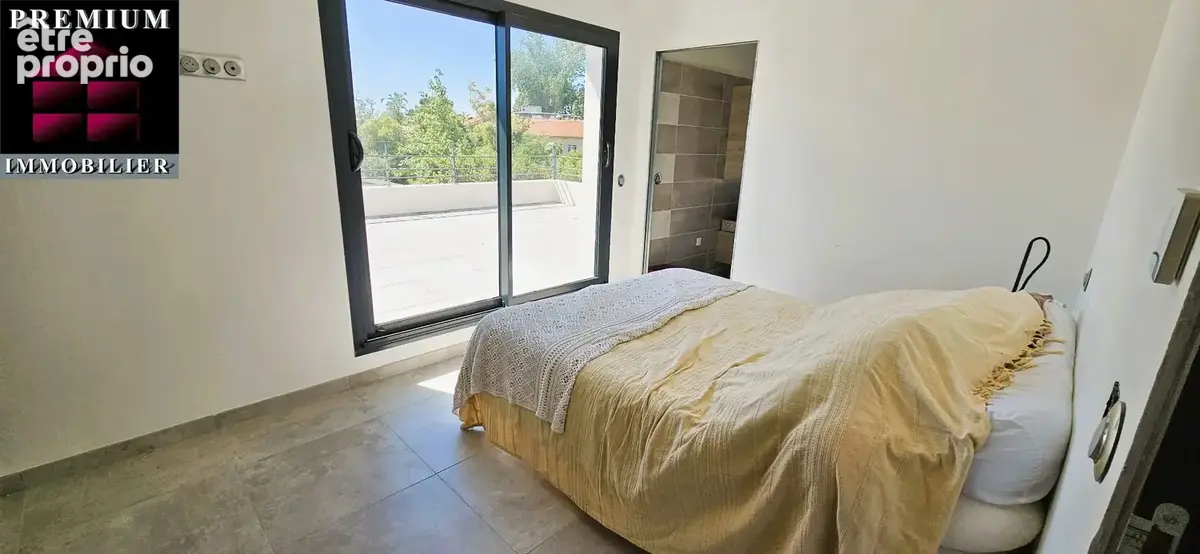 VILLA avec piscine - photo 14