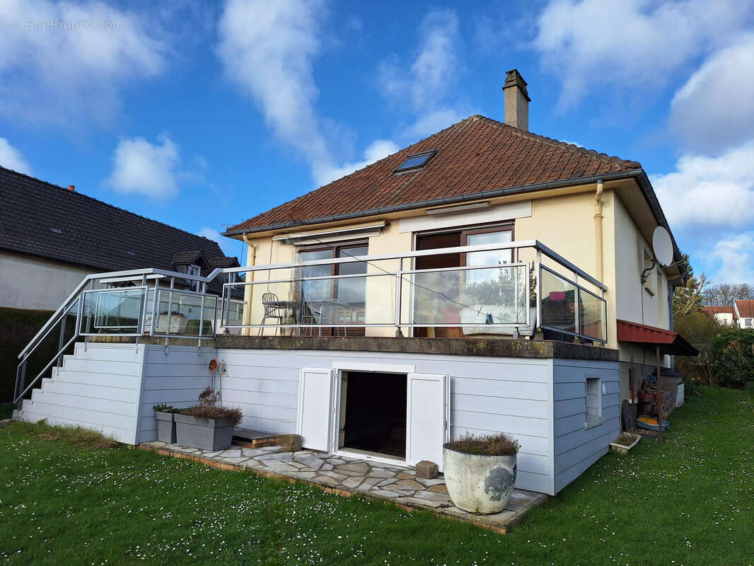 Maison à BOUVAINCOURT-SUR-BRESLE
