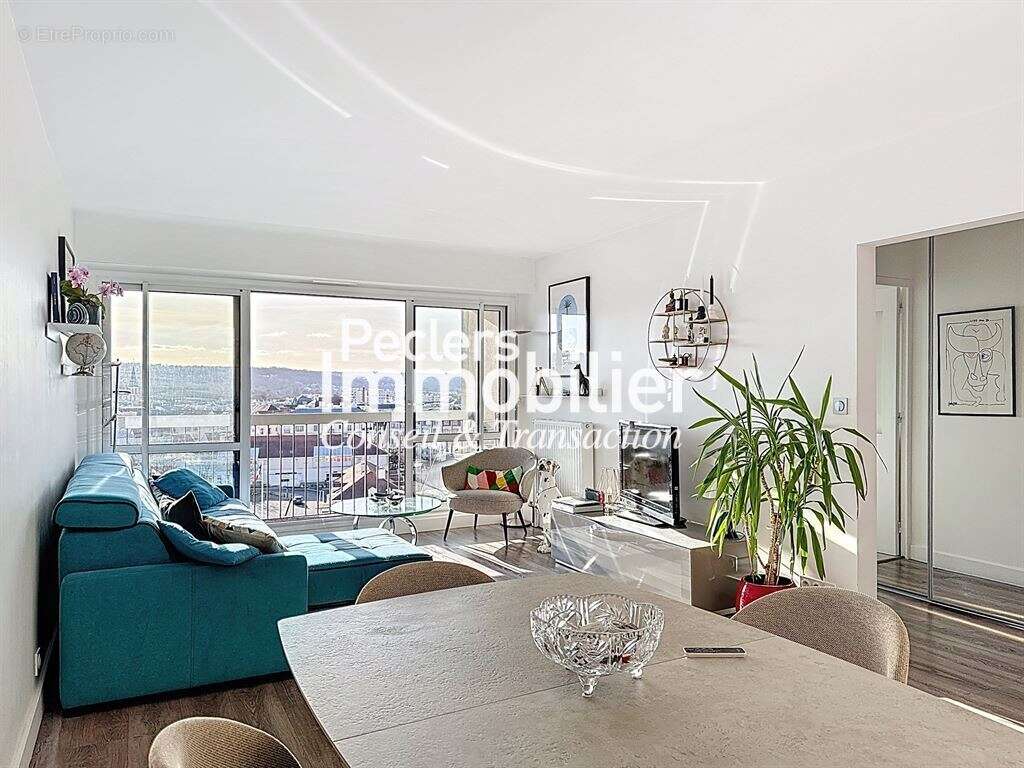 Appartement à RUEIL-MALMAISON