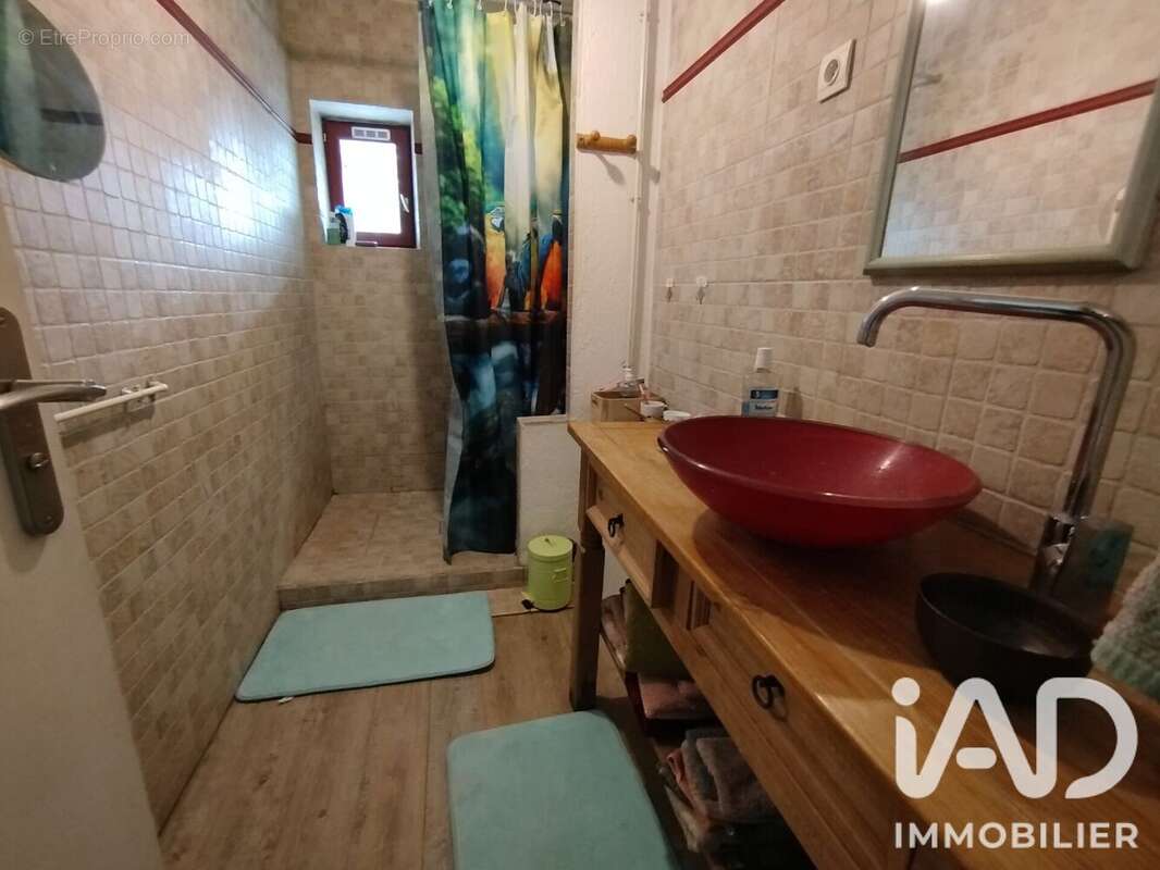Maison 188 m² à Saint-Aubin-Des-Coudrais  - photo 6