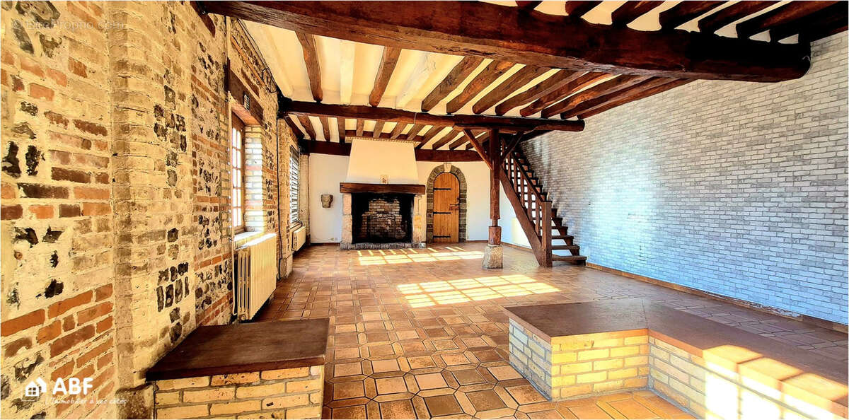 Maison à MARTIN-EGLISE